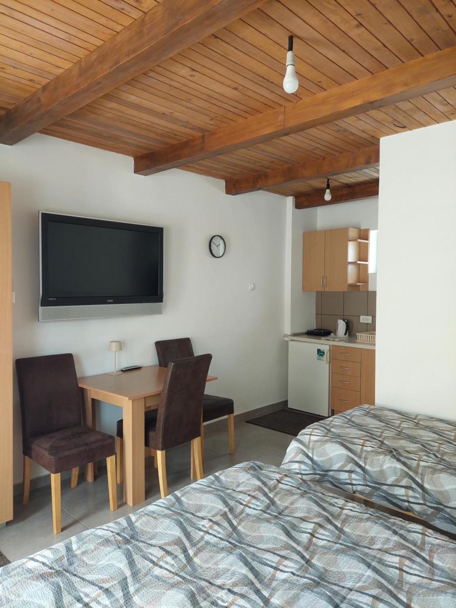 Apartment M&M Pacir エクステリア 写真
