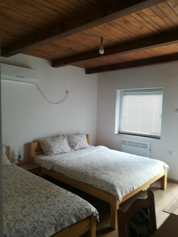 Apartment M&M Pacir エクステリア 写真